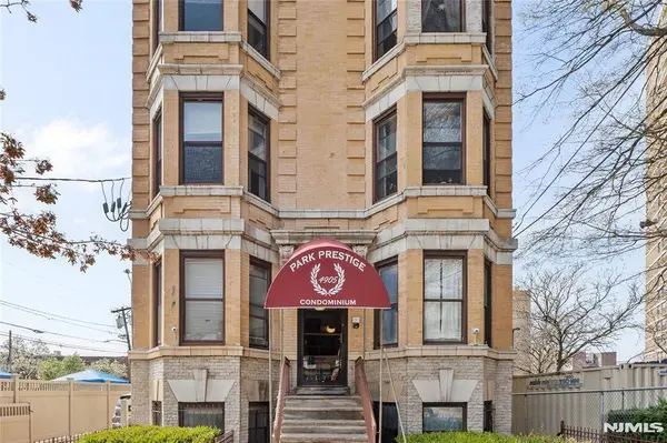 4905 Park, Union City, NJ 07087