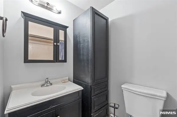 4905 Park, Union City, NJ 07087