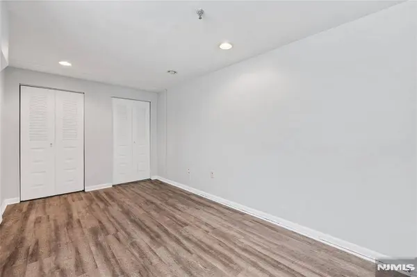 4905 Park, Union City, NJ 07087