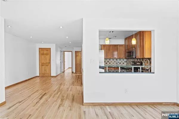 6601 Granton AVE #B1, North Bergen, NJ 07047