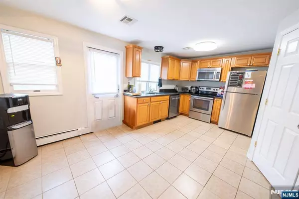 9 Prospect AVE, Mount Olive Township, NJ 07828