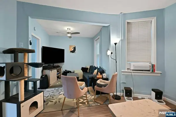 21 66th ST #1, West New York, NJ 07093