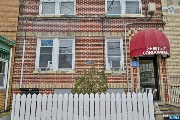 21 66th ST #1, West New York, NJ 07093
