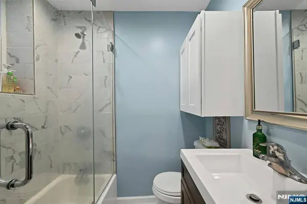 21 66th ST #1, West New York, NJ 07093