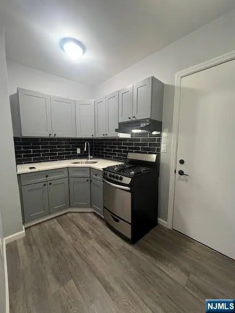 1505 Summit AVE, Union City, NJ 07087