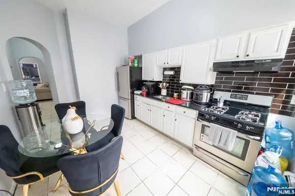 1808 West ST, Union City, NJ 07087