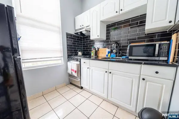 1808 West ST, Union City, NJ 07087