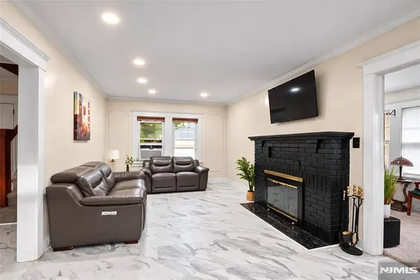 417-419 40th ST, Paterson, NJ 07504