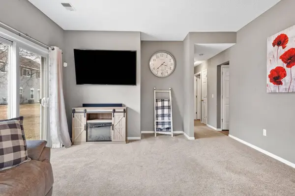 6886 139th LN NW #8, Ramsey, MN 55303