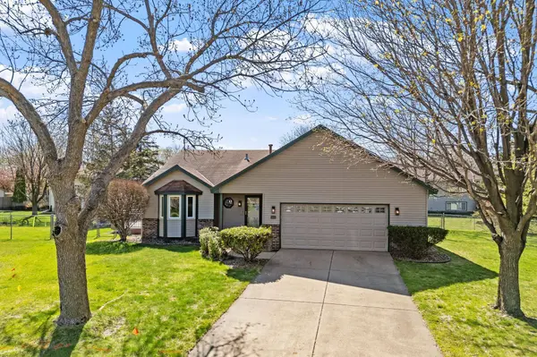8125 122nd LN N, Champlin, MN 55316