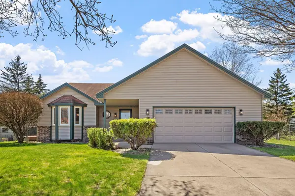 8125 122nd LN N, Champlin, MN 55316