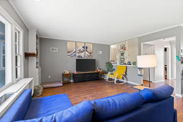 531 E School ST, Owatonna, MN 55060