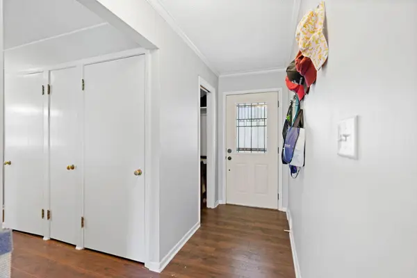 531 E School ST, Owatonna, MN 55060