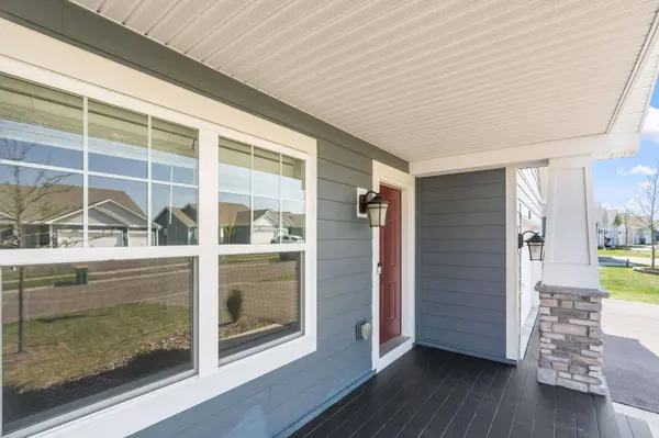 18172 Hartlin AVE, Lakeville, MN 55044