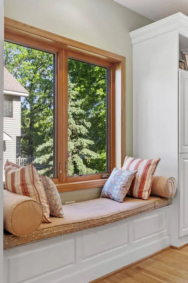 11600 43rd AVE N, Plymouth, MN 55442