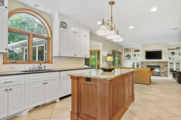 11600 43rd AVE N, Plymouth, MN 55442