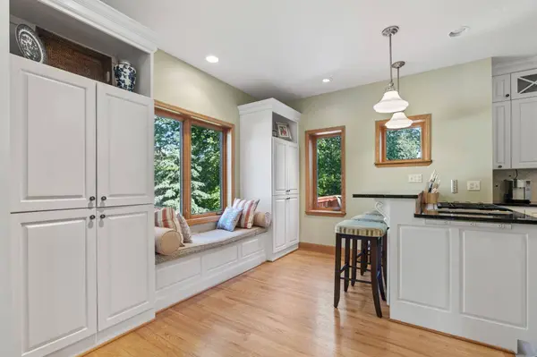 11600 43rd AVE N, Plymouth, MN 55442