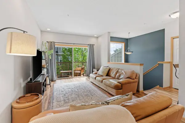 13907 54th AVE N, Plymouth, MN 55446