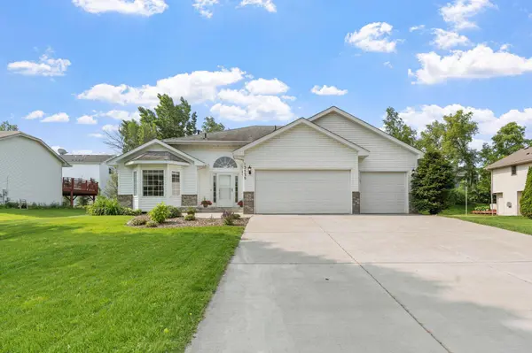 13735 57th AVE N, Plymouth, MN 55446