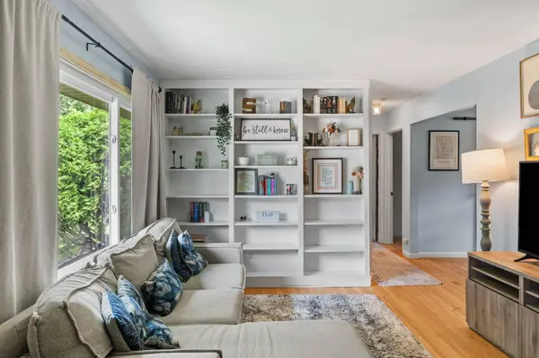 9301 Northwood Pkwy, New Hope, MN 55427