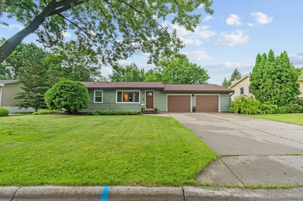 9301 Northwood Pkwy, New Hope, MN 55427