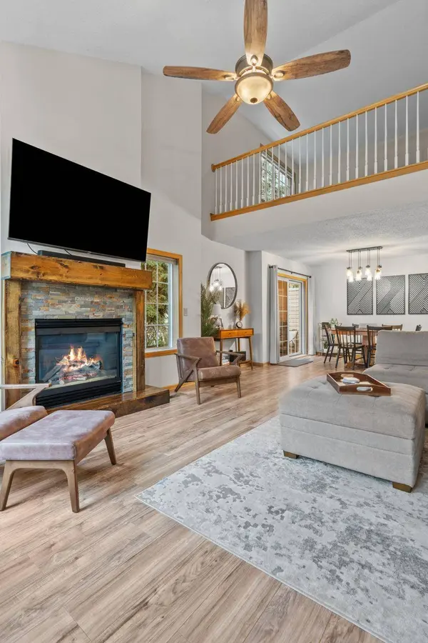 1297 124th AVE NE, Blaine, MN 55434