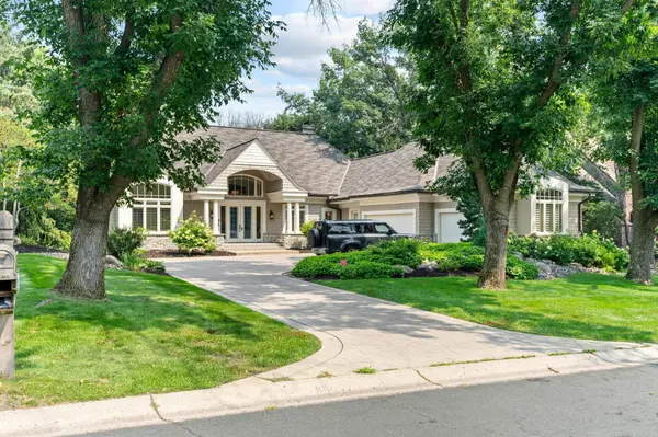 10796 Purdey RD, Eden Prairie, MN 55347