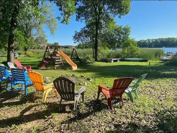 4562 Fillmore AVE NW, Maple Lake, MN 55358