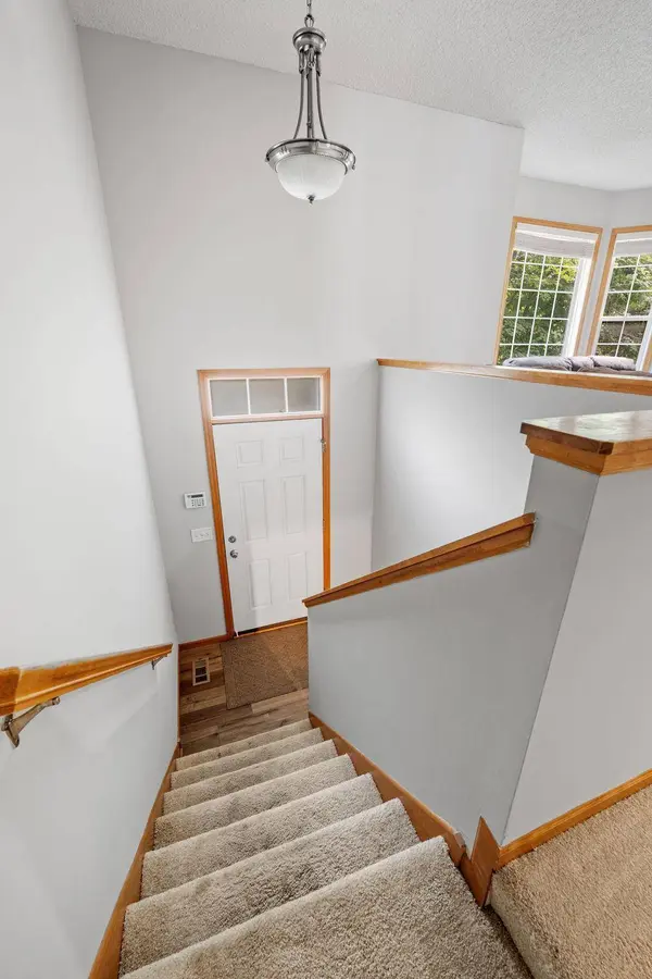 4107 Regent AVE N, Robbinsdale, MN 55422