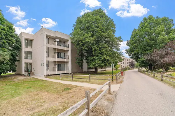 4110 Rahn RD #315, Eagan, MN 55122