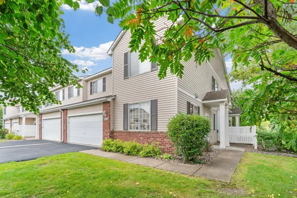 17913 96th AVE N, Maple Grove, MN 55311