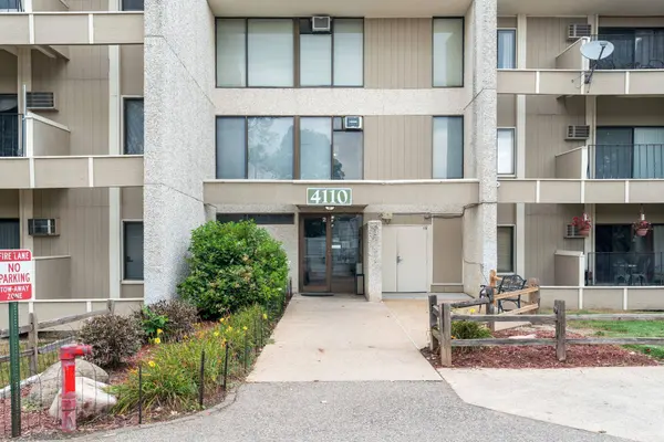4110 Rahn RD #315, Eagan, MN 55122