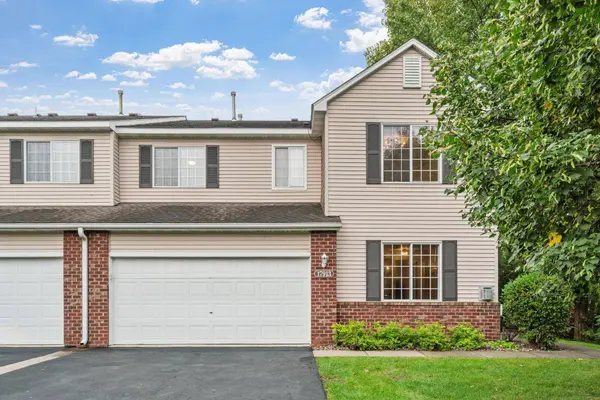 17913 96th AVE N, Maple Grove, MN 55311