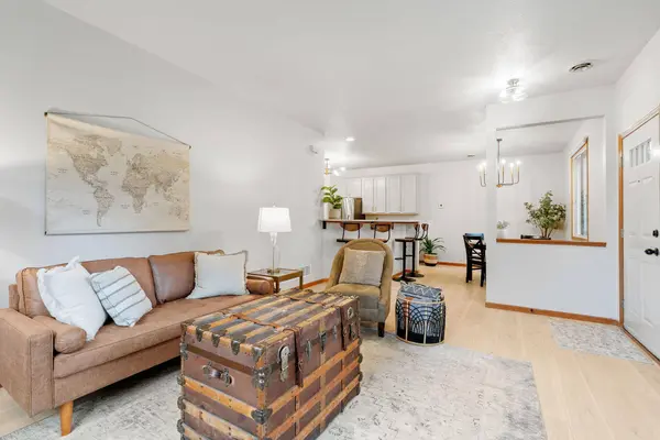 17913 96th AVE N, Maple Grove, MN 55311