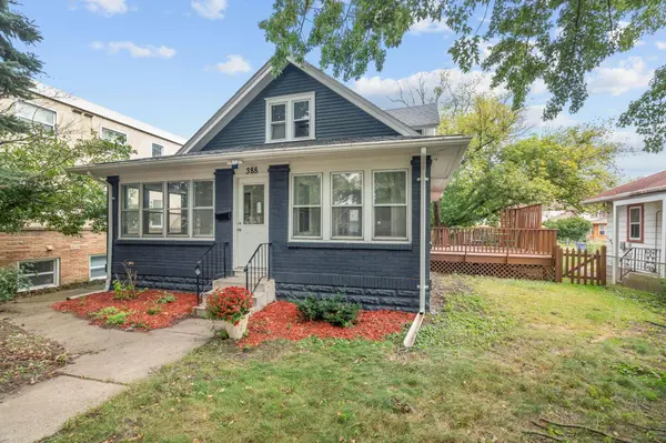 388 Snelling AVE S, Saint Paul, MN 55105
