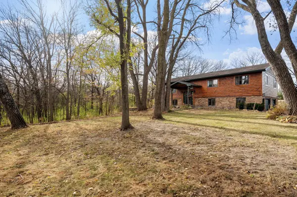 21211 Red Wing BLVD, Hastings, MN 55033