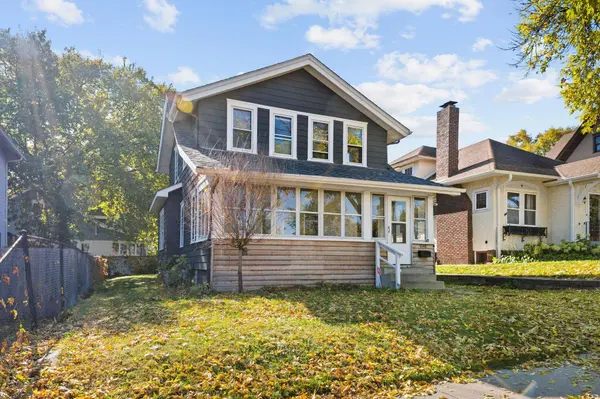 1048 Marshall AVE, Saint Paul, MN 55104