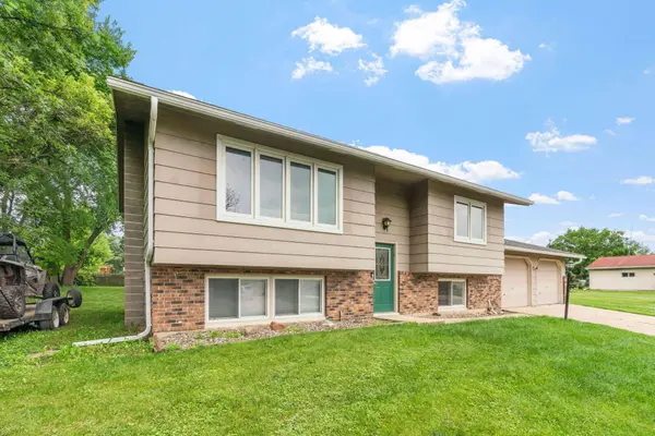 540 4th ST E, Wanamingo, MN 55983