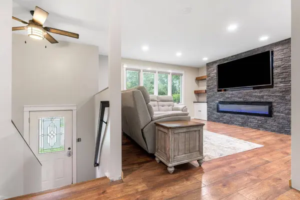 540 4th ST E, Wanamingo, MN 55983