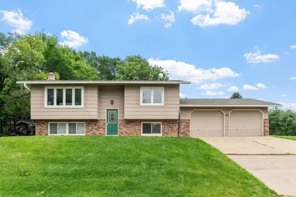 540 4th ST E, Wanamingo, MN 55983