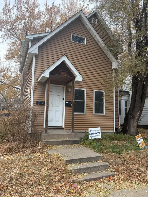 1408 Washington ST NE, Minneapolis, MN 55413
