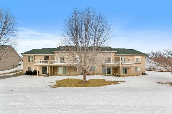 3909 93rd AVE N, Brooklyn Park, MN 55443