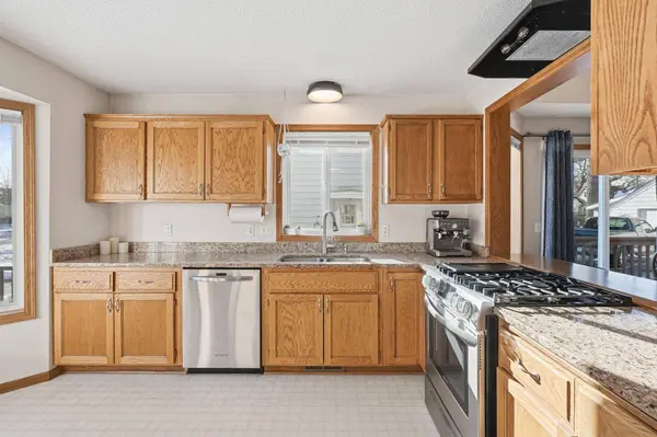 4123 Yates AVE N, Robbinsdale, MN 55422