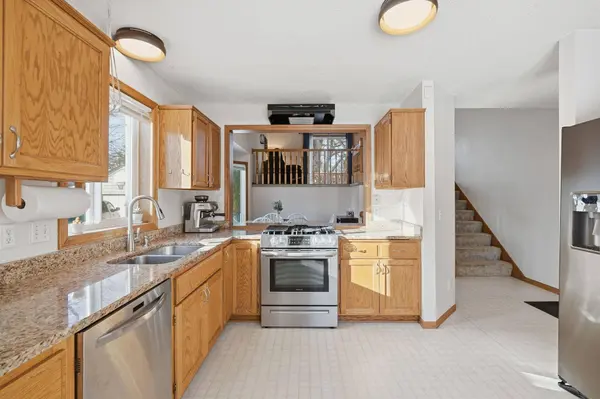 4123 Yates AVE N, Robbinsdale, MN 55422