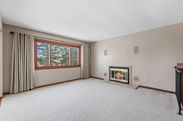 16988 Weaver Lake DR, Maple Grove, MN 55311