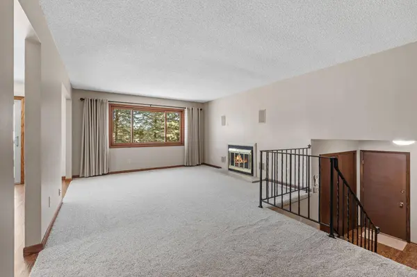 16988 Weaver Lake DR, Maple Grove, MN 55311