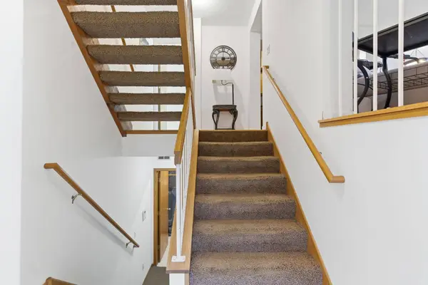 15665 24th AVE N #E, Plymouth, MN 55447