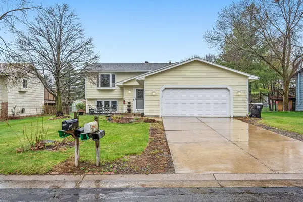 3411 E Mineral Pond BLVD, Anoka, MN 55303