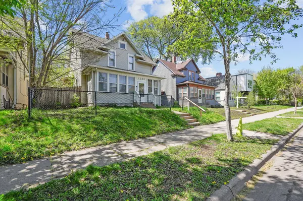 1325 Newton AVE N, Minneapolis, MN 55411