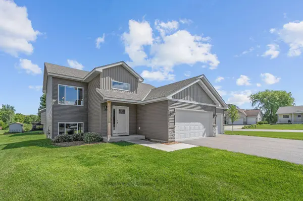 720 Mallard AVE, Winsted, MN 55395